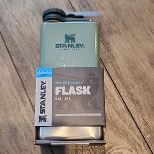 Stanley Olive Adventure  Pendergast Flask